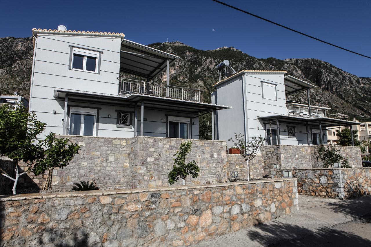 Mountain & Sea Apartment Kalamata Luaran gambar